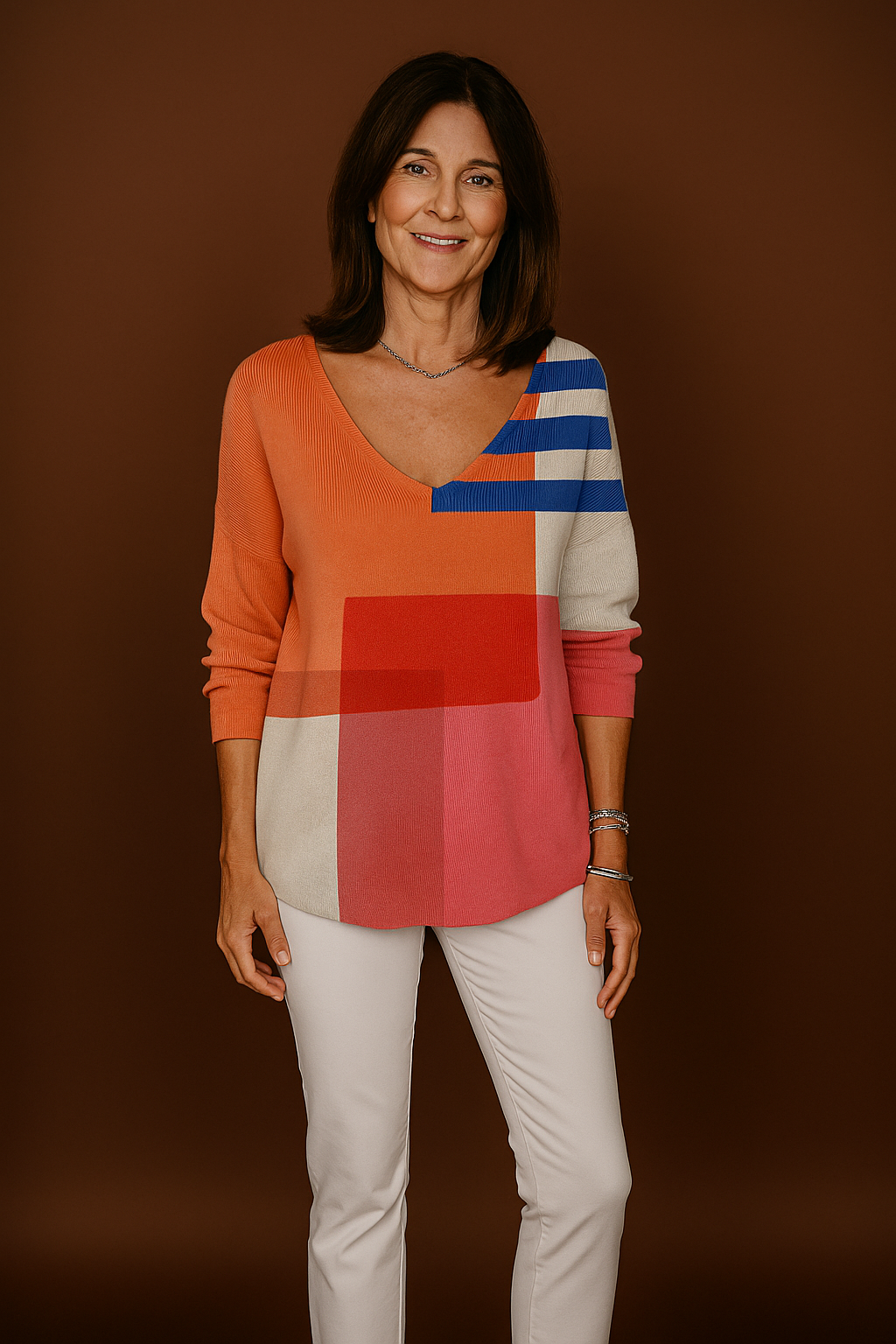 Betty – Colorful V-Neck Top