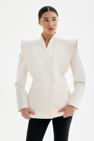 Valeria | Sculptural Shoulder Blazer