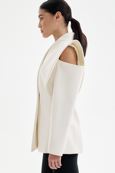 Valeria | Sculptural Shoulder Blazer