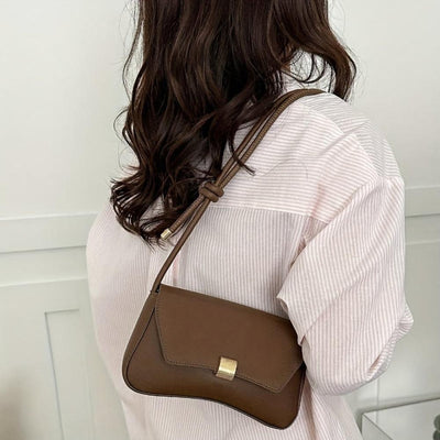 Daphne | Vintage Charm Shoulder Bag