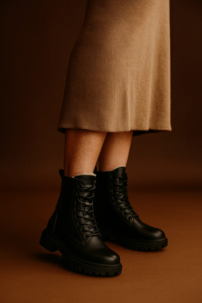 Mia® | High-quality stylish boots