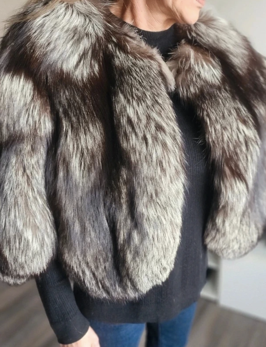 <p><strong>WHEN ORDERS TURN INTO STORIES</strong></p>