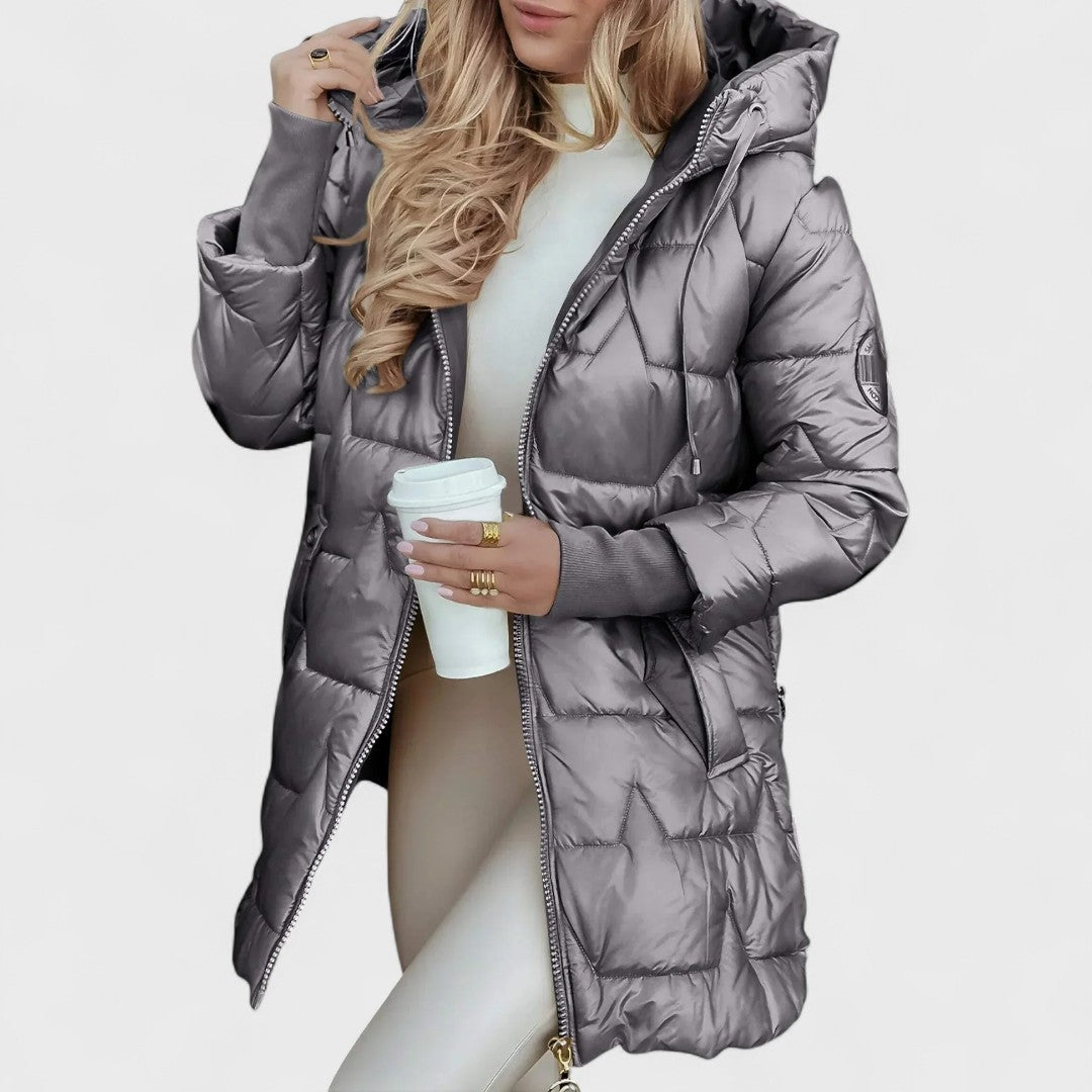 Nila – Elegant Hooded Winter Coat